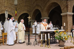 51696290857_440176906b_c