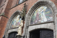 1-Façade-Eglise-frères-de-St-Jean-Jette-Copie