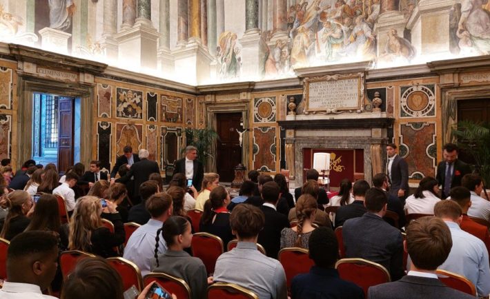 Les jeunes Belges sont venus chercher un élan missionnaire auprès du Saint Père (c) 1RCF Belgique